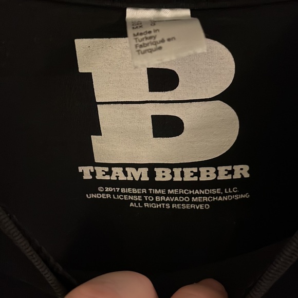 Team Bieber Stadium Tour Tee s/s - Picture 3 of 4